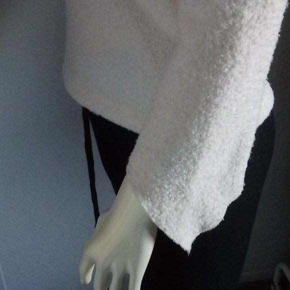 Cozy Cream Sweater - Picture 9 of 15